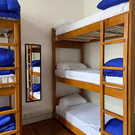 Hostel Miraflores Buenos Aires Bagian luar foto